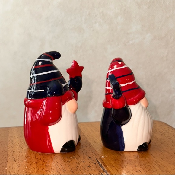 TAG Patriotic Gnomes Red White & Blue Ceramic Salt & Pepper Shakers BRAND NEW! - Picture 4 of 6